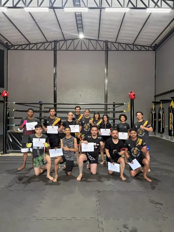 Academia N1 Fight House - Formatura de alunos