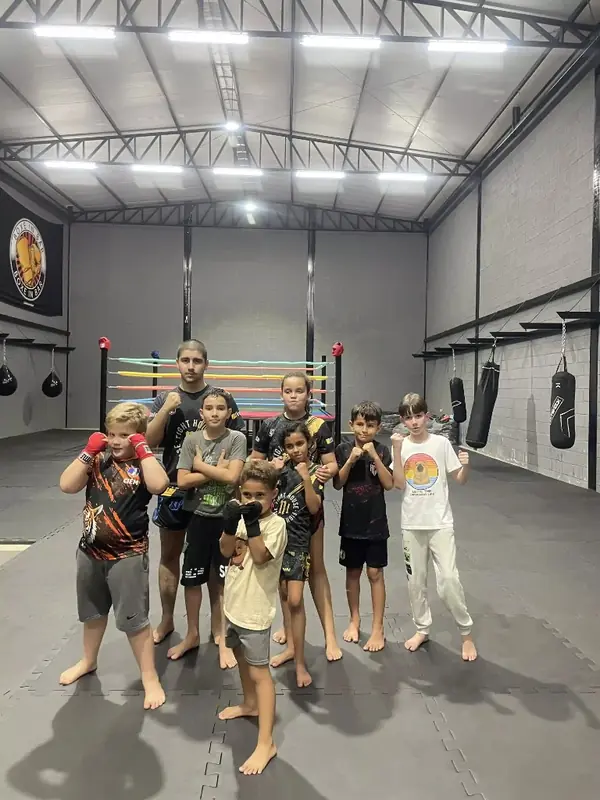 Academia N1 Fight House - Aula infantil